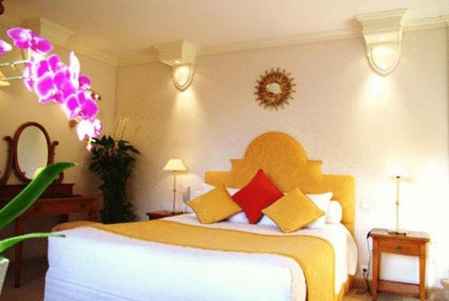 Manoir De Kertalg Hotel Moelan-sur-Mer Room photo